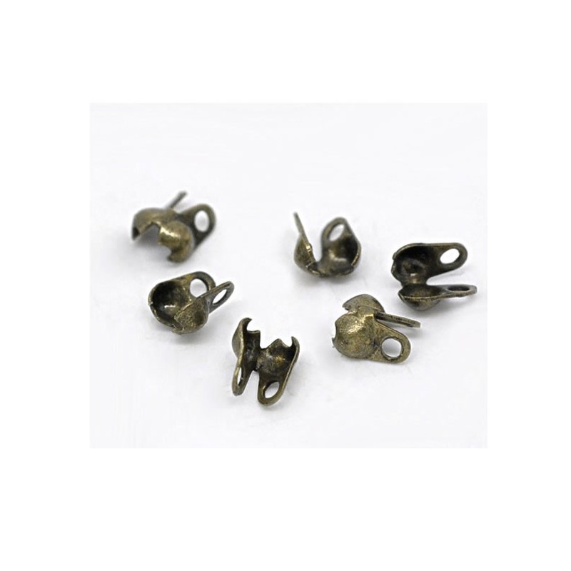 Cache-noeud 3 Trous 4 x 3,5 mm, couleur bronze- lot de 50 Cache-noeud 3 Trous 4 x 3,5 mm, couleur bronze- lot de 50